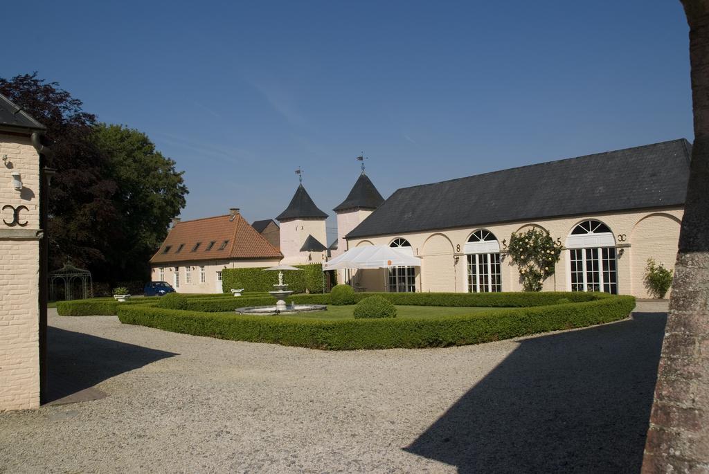 B&B Chateau Bagatelle Frasnes-lez-Anvaing Eksteriør billede