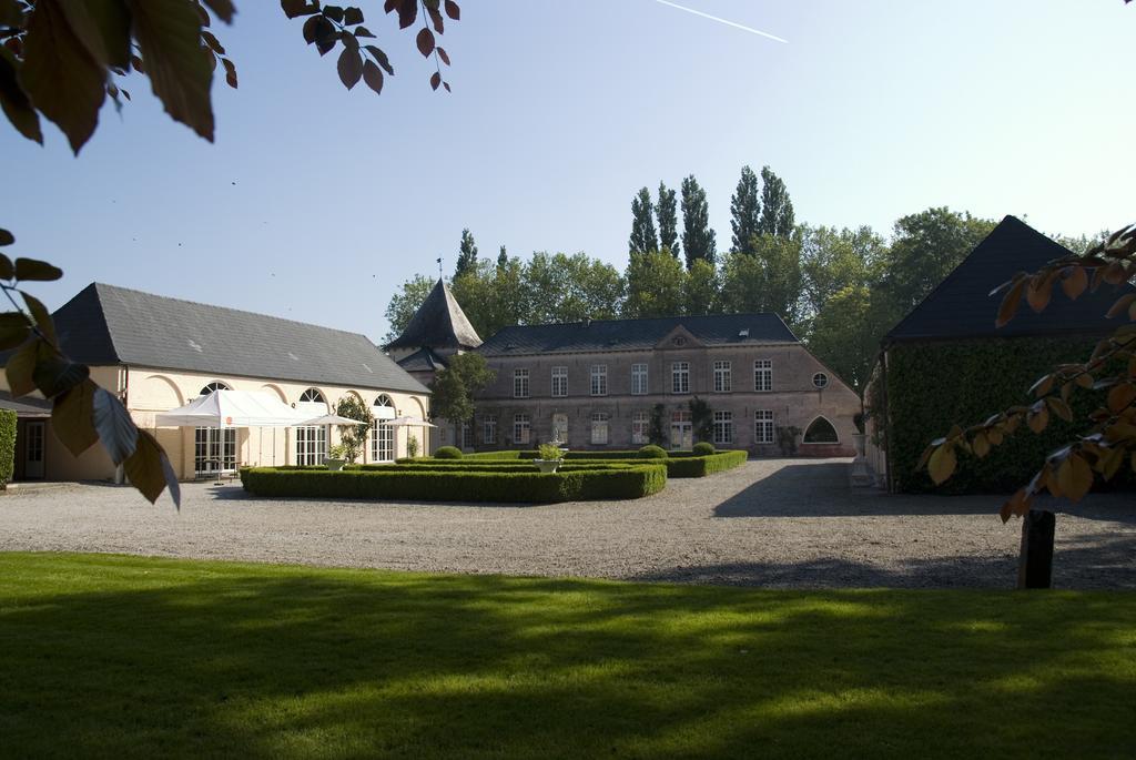 B&B Chateau Bagatelle Frasnes-lez-Anvaing Eksteriør billede